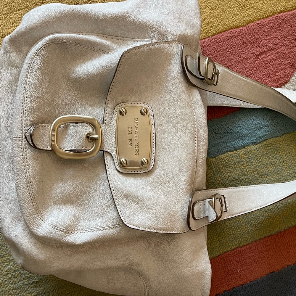 Michael Kors purse (authentic)